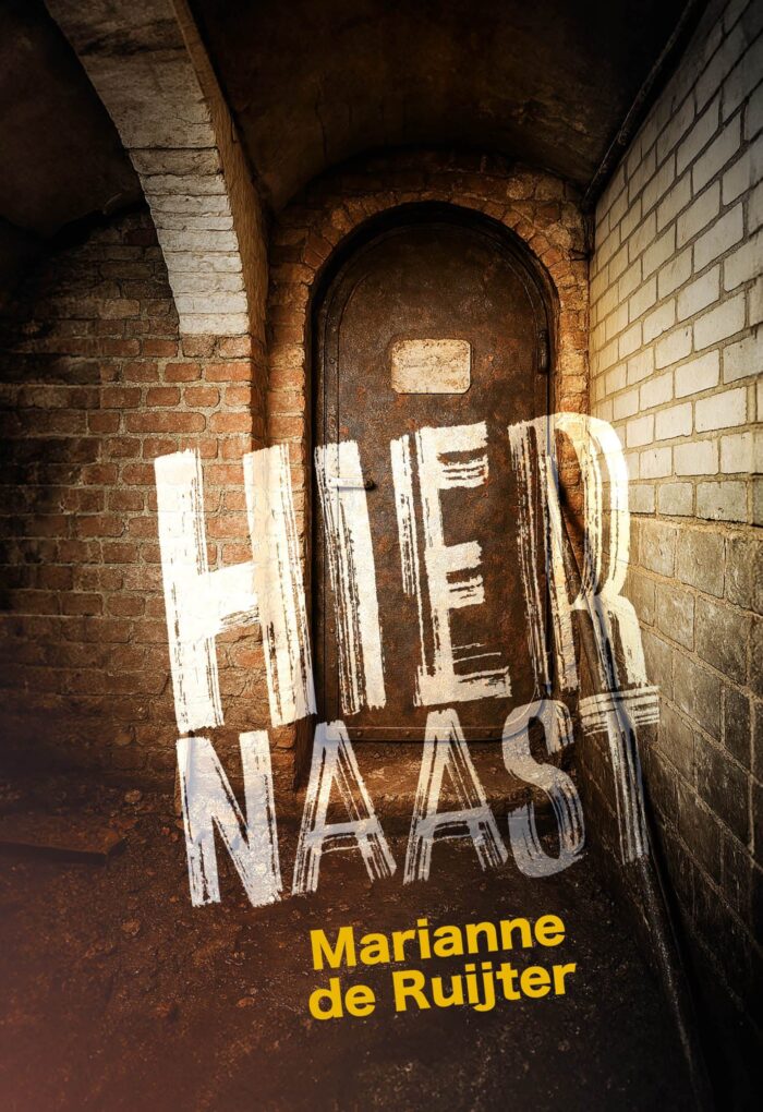 Hiernaast - Marianne de Ruijter